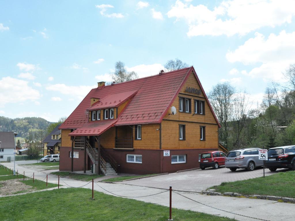 Dom Goscinny Jawor Czarnypotok 克雷尼察 外观 照片